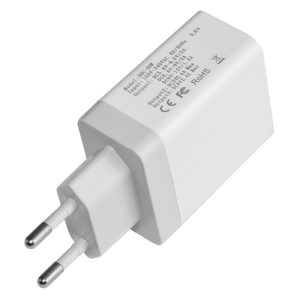 Makki бързо зарядно Fast Charger - QC3.0+2xUSB 30W White - MAKKI-QC30W3
